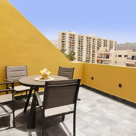 Apartamento Atico Cecilia Con Vistas Al Mar En Cristianos Los Cristianos (Tenerife)
